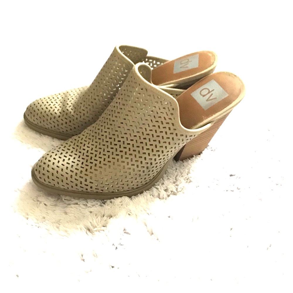 Dolce Vita mules